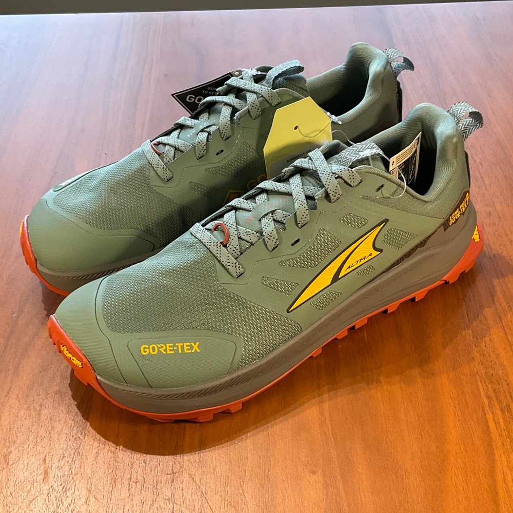 Lone Peak 9+ Gortex Altra Green and Yellow Trail Running Shoes